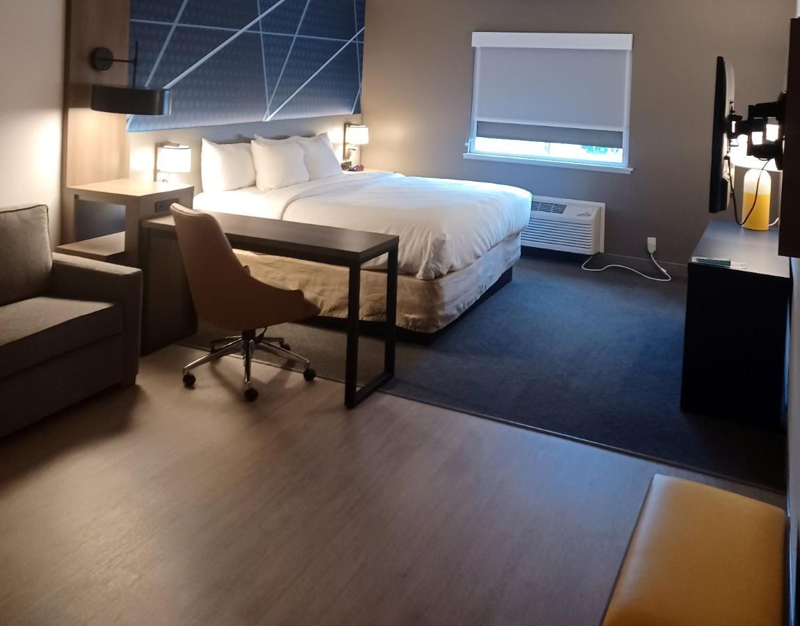 Comfort Inn Edinburgh - Columbus Zewnętrze zdjęcie